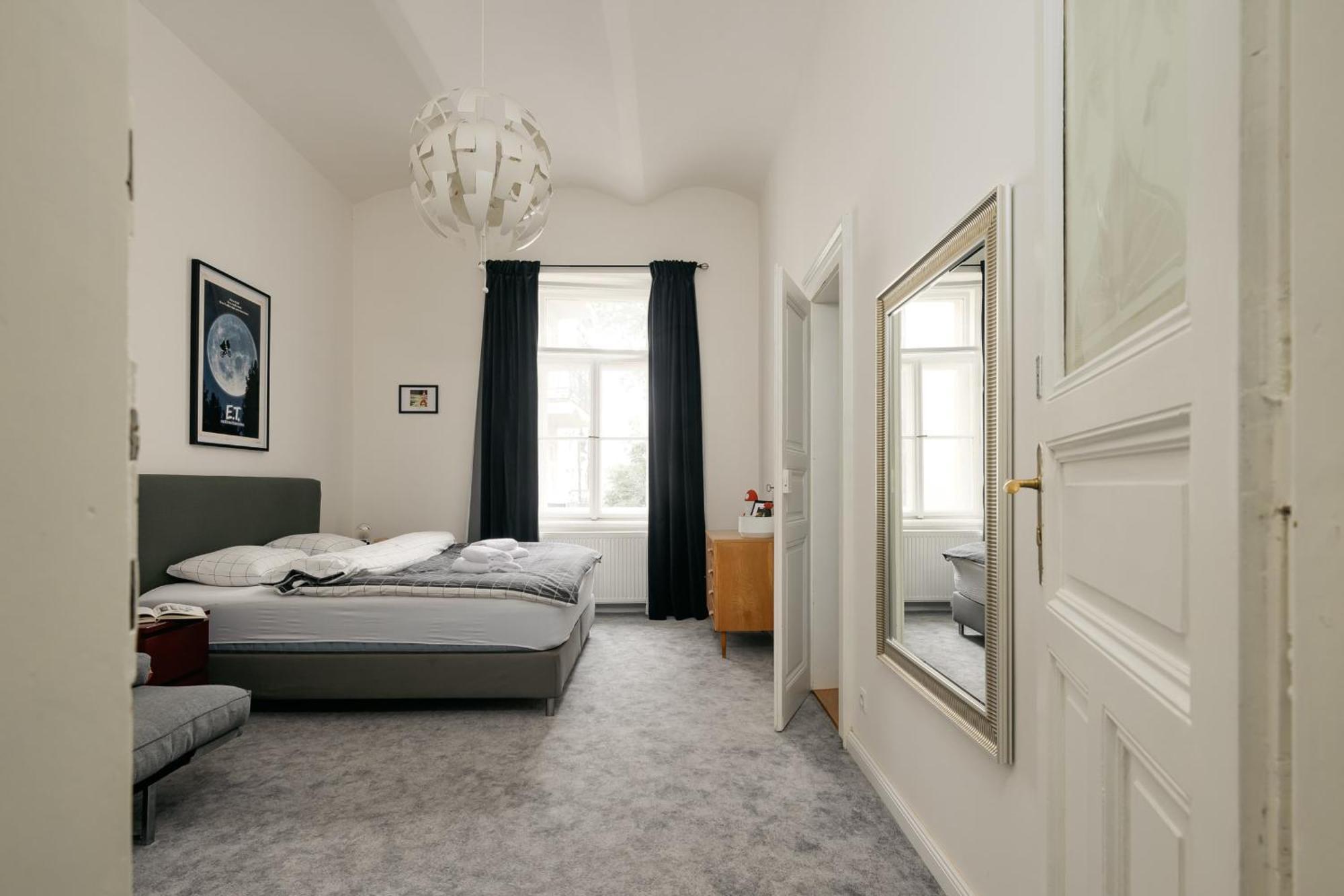 Comfortable And Cosy Apt A Few Steps From Dancing House And Naplavka Dance Praga Zewnętrze zdjęcie