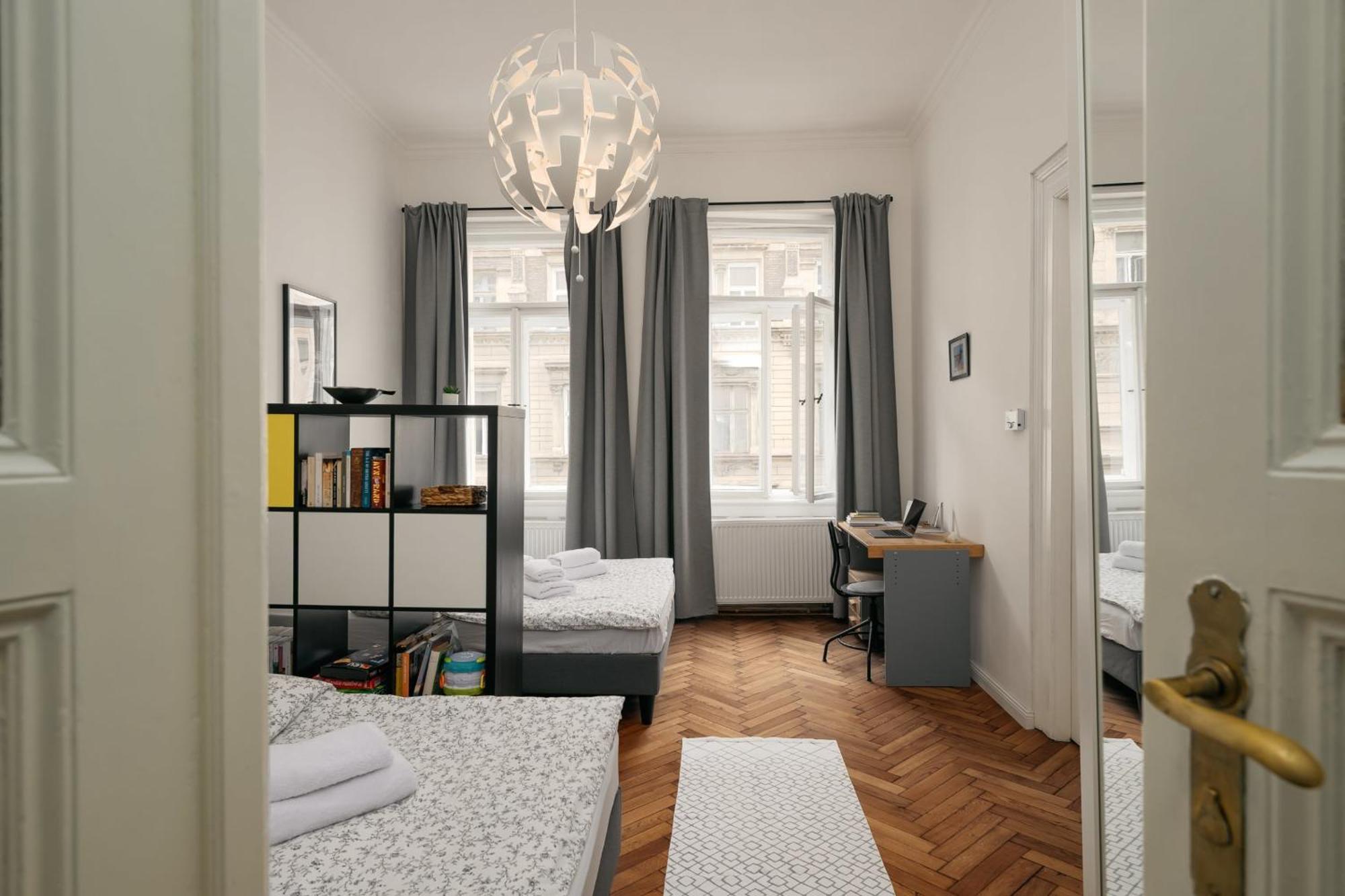 Comfortable And Cosy Apt A Few Steps From Dancing House And Naplavka Dance Praga Zewnętrze zdjęcie