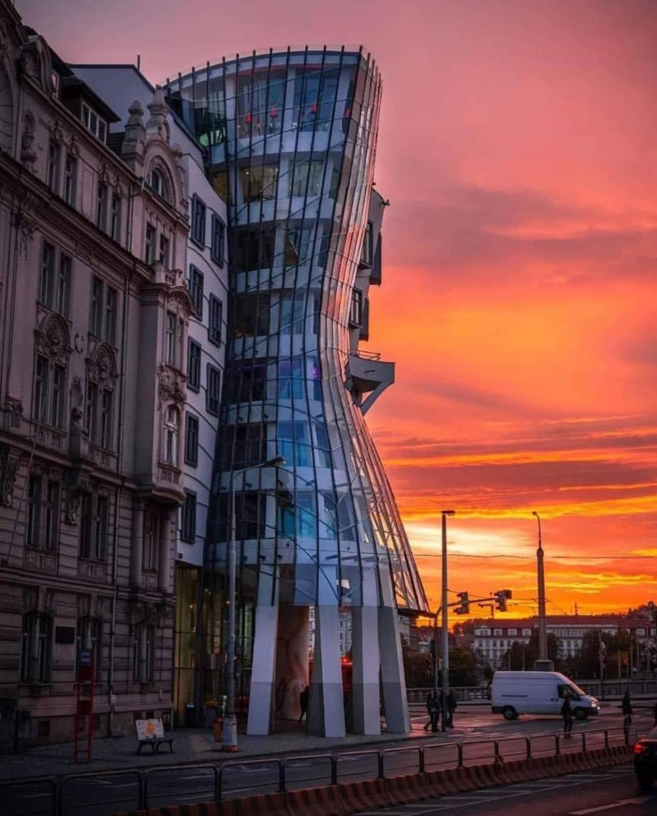 Comfortable And Cosy Apt A Few Steps From Dancing House And Naplavka Dance Praga Zewnętrze zdjęcie